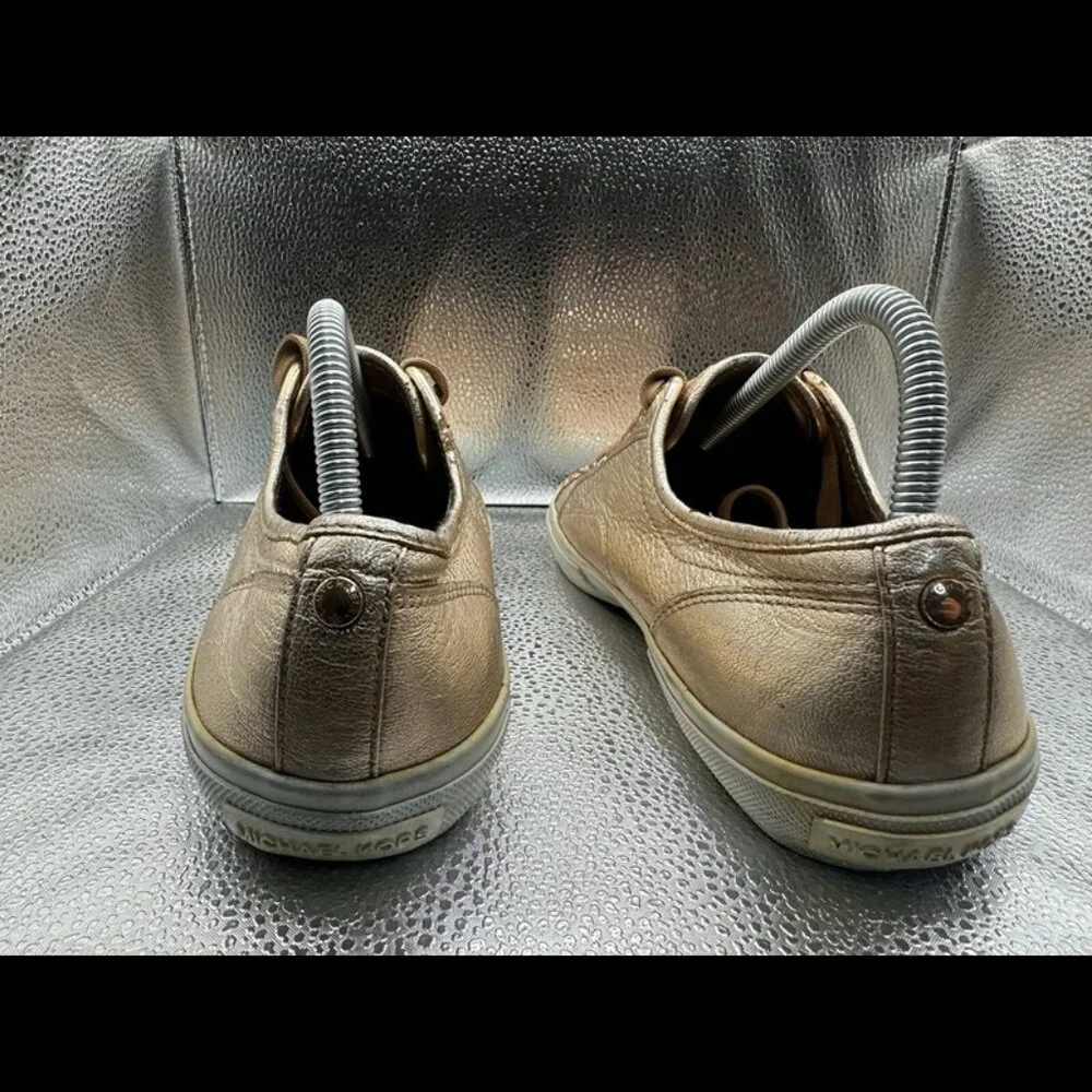 RARE 🚀 MICHAEL KORS‎ ROSE GOLD STUDDED SHINY SNEAKERS Size 9